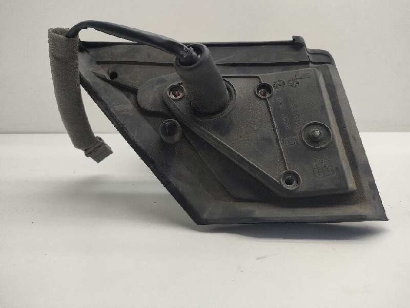 Recambio de retrovisor izquierdo para nissan almera tino (v10m) referencia OEM IAM E11015541 SIN TAPA 