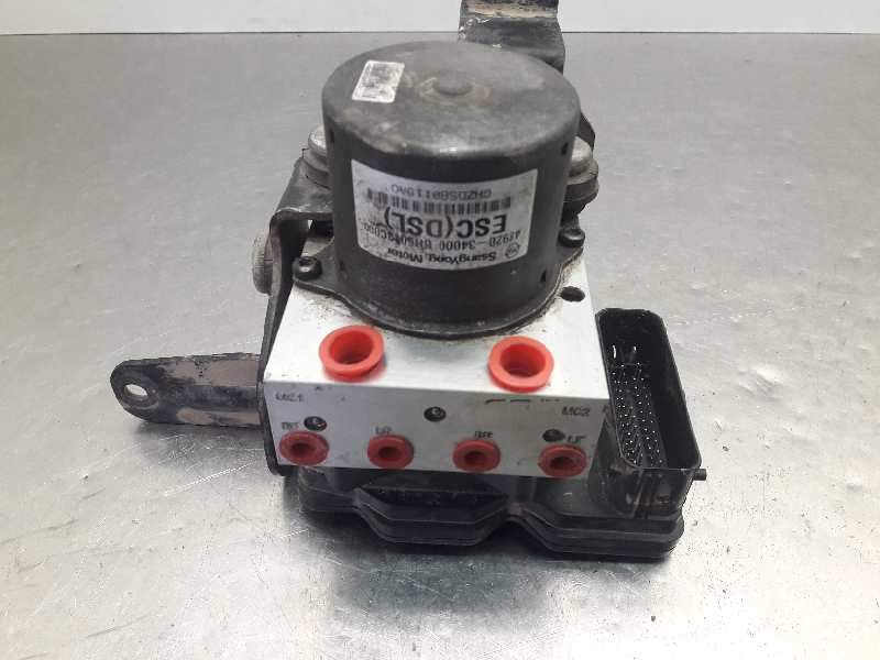 Recambio de abs para ssangyong korando limited plus 4x4 referencia OEM IAM 4892034000 BE6003C001 