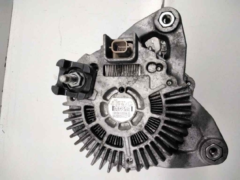 Recambio de alternador para renault scenic iii 1.4 tce referencia OEM IAM 231000024R A002TX0481 12V 150A