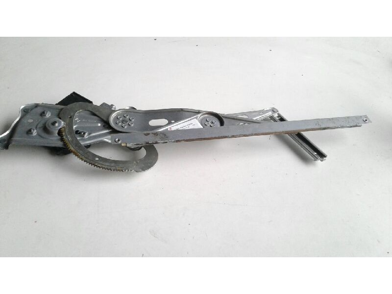 Recambio de elevalunas delantero derecho para renault scenic iii 1.4 tce referencia OEM IAM   