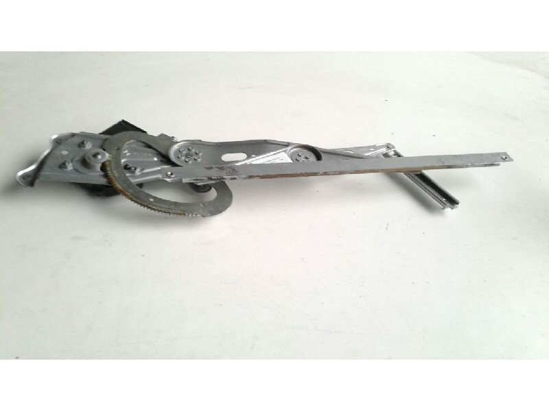 Recambio de elevalunas delantero derecho para renault scenic iii 1.4 tce referencia OEM IAM   