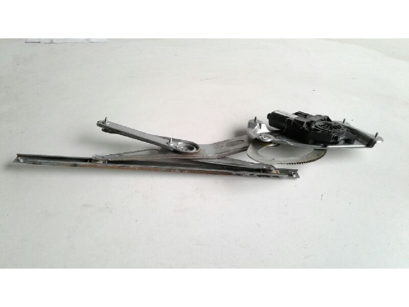 Recambio de elevalunas delantero derecho para renault scenic iii 1.4 tce referencia OEM IAM   