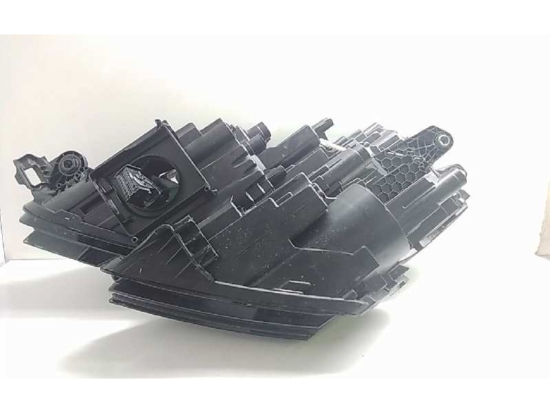 Recambio de faro xenon derecho para skoda kodiaq referencia OEM IAM 566941016F  