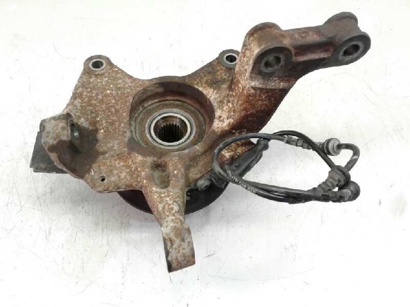 Recambio de mangueta delantera derecha para renault scenic iii 1.4 tce referencia OEM IAM   