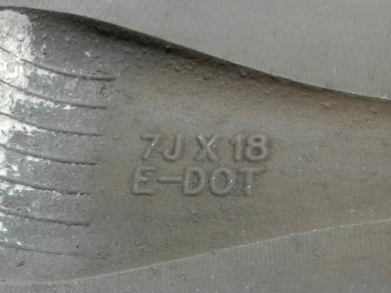 Recambio de llanta aluminio para hyundai santa fe (bm) 2.2 crdi comfort 4x4 referencia OEM IAM 18-5-TORNILLOS ET41 