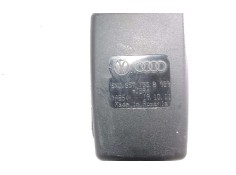Recambio de enganche delantero izquierdo para audi a1 (8x) 1.6 tdi referencia OEM IAM 8X0857755B   2