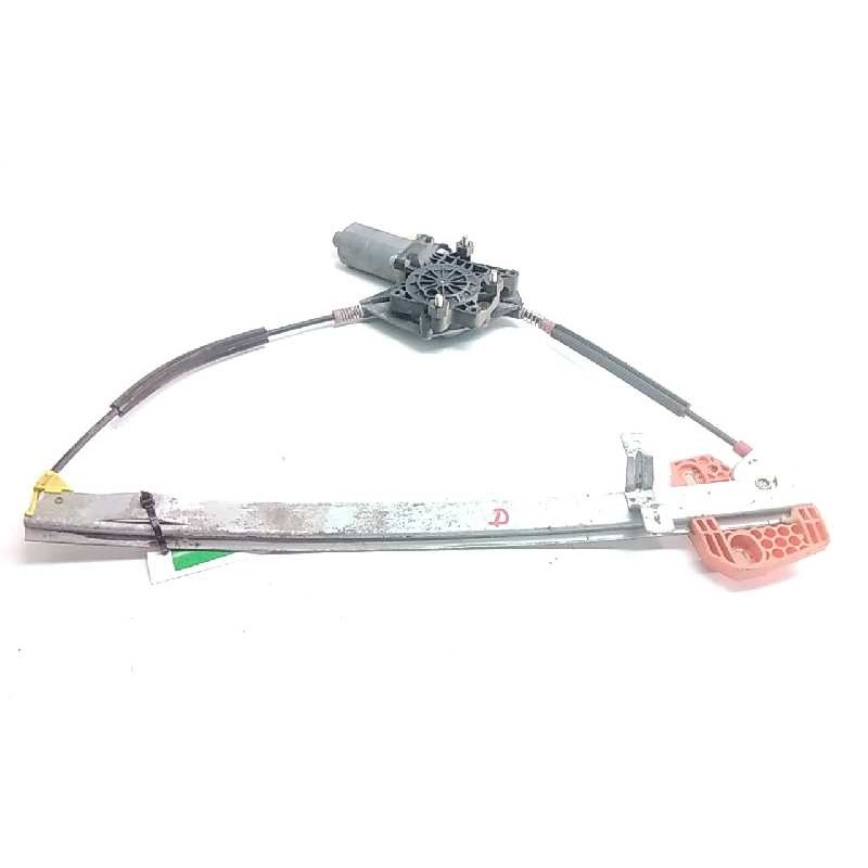 Recambio de elevalunas delantero derecho para ford fiesta berlina (dx) ghia referencia OEM IAM 0130821683  