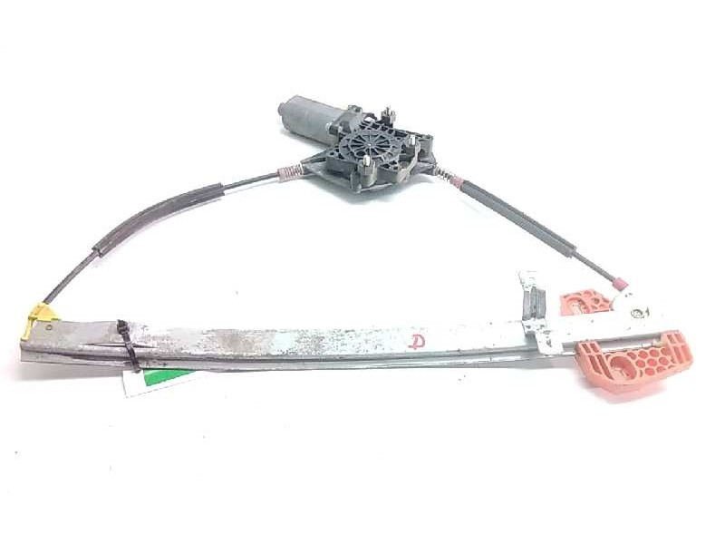 Recambio de elevalunas delantero derecho para ford fiesta berlina (dx) ghia referencia OEM IAM 0130821683  