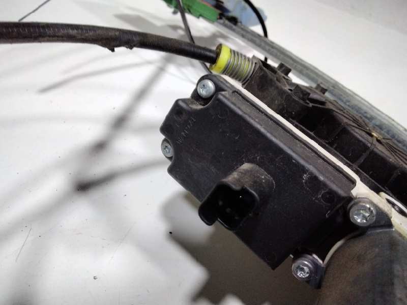 Recambio de elevalunas delantero derecho para citroen c2 vtr referencia OEM IAM 2460618  