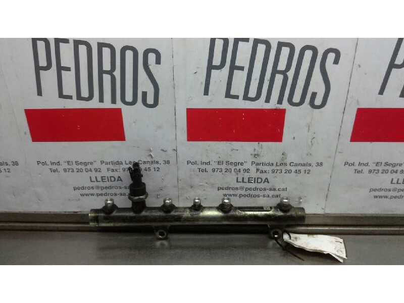 Recambio de rampa inyectora para renault kangoo (f/kc0) fairway 4x4 referencia OEM IAM 0445214015  