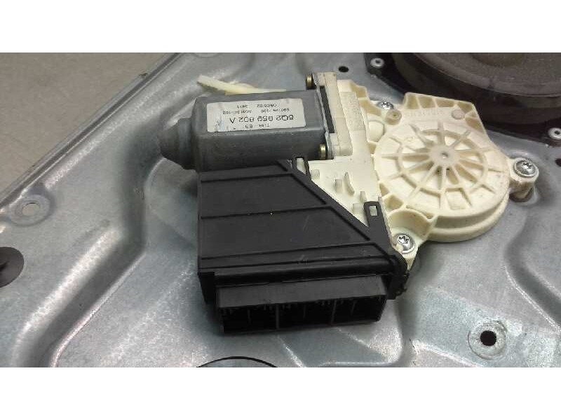 Recambio de elevalunas delantero izquierdo para seat ibiza (6l1) 1.4 16v referencia OEM IAM   