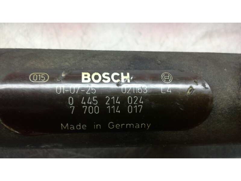 Recambio de rampa inyectora para renault trafic caja cerrada (ab 4.01) l1h1 caja cerrada, corto referencia OEM IAM 0445214024  