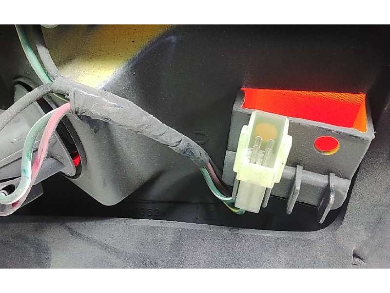 Recambio de piloto trasero derecho para honda concerto (hw) referencia OEM IAM   8544