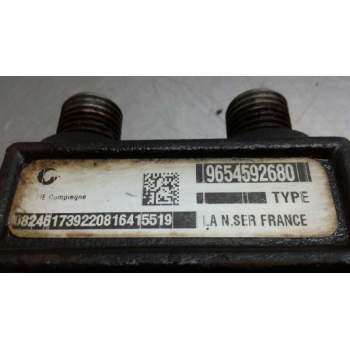 Recambio de rampa inyectora para peugeot 308 sw 1.6 16v hdi referencia OEM IAM 9654592680 9H02 