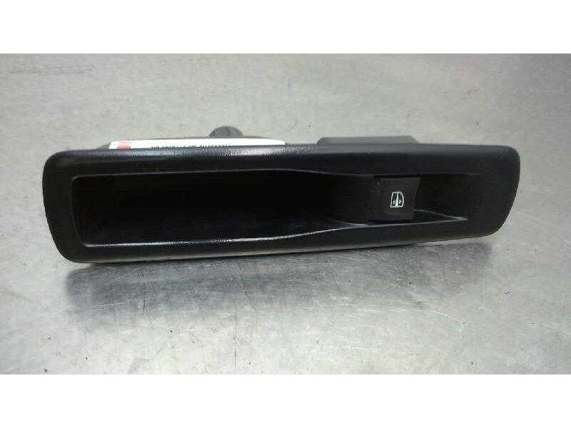 Recambio de mando elevalunas trasero izquierdo para renault scenic iii grand bose edition referencia OEM IAM   