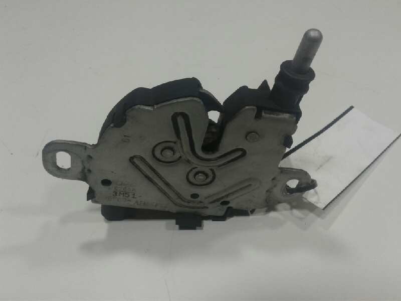 Recambio de cerradura capot para ford focus berlina (cap) ambiente (d) referencia OEM IAM 3M5116700BC  
