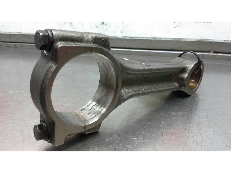 Recambio de biela para renault trafic caja cerrada (ab 4.01) l1h1 caja cerrada, corto referencia OEM IAM P16  