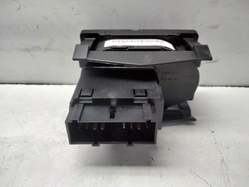 Recambio de mando luces para ford focus berlina (cap) ambiente (d) referencia OEM IAM 4M5T13A024LA  