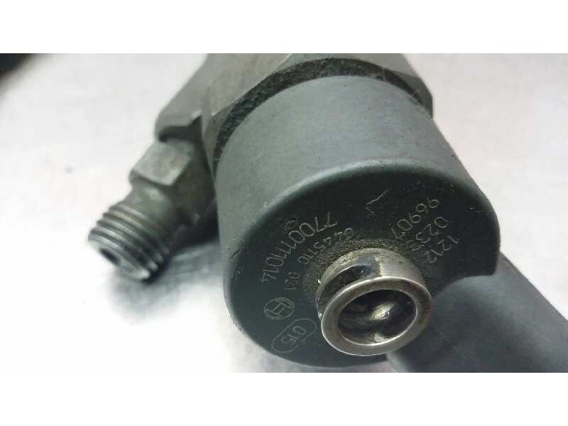 Recambio de inyector para renault laguna (b56) 1.9 dci rt referencia OEM IAM 0445110021  