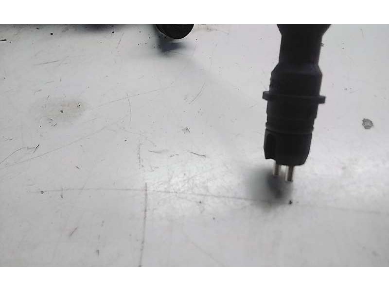 Recambio de mangueta delantera izquierda para renault laguna ii (bg0) authentique referencia OEM IAM 8200320888  