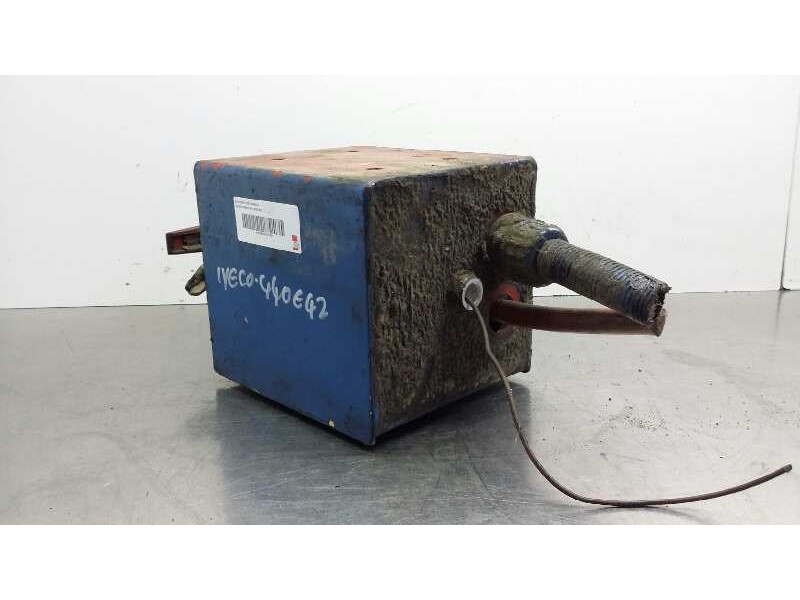 Recambio de desconector baterias para iveco eurostar ld440e42t referencia OEM IAM   8776
