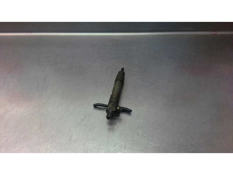 Recambio de inyector para iveco daily caja abierta / volquete referencia OEM IAM 0432193757  8926