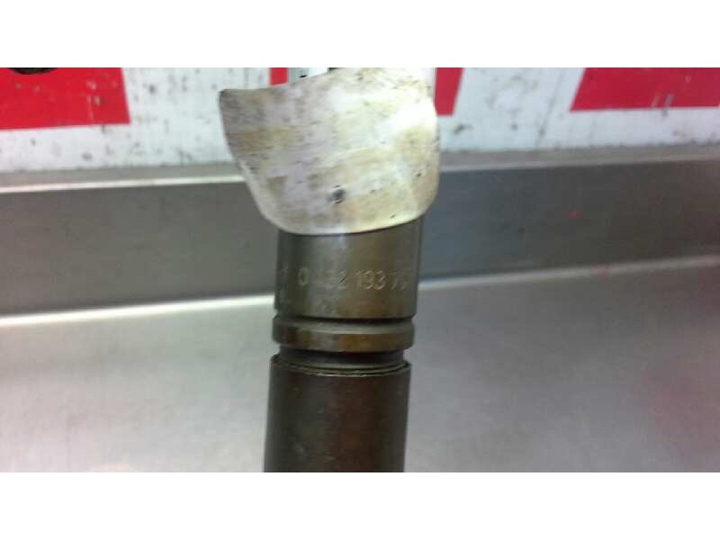 Recambio de inyector para iveco daily caja abierta / volquete referencia OEM IAM 0432193757  8926