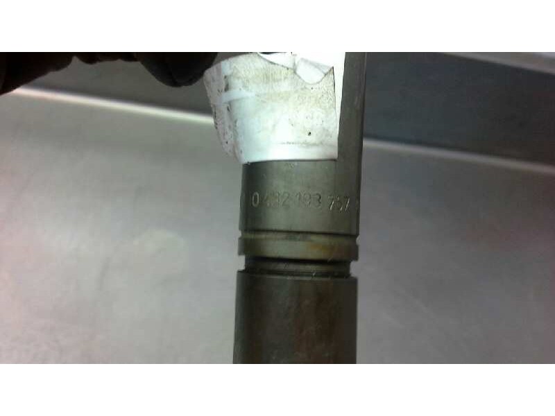 Recambio de inyector para iveco daily caja abierta / volquete referencia OEM IAM 0432193757  8926