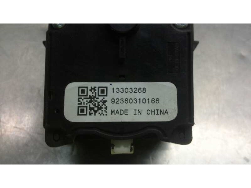 Recambio de mando intermitentes para opel insignia berlina excellence referencia OEM IAM 13303266 92360310166 