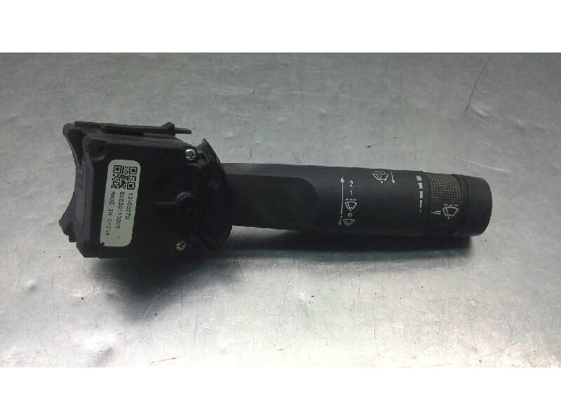 Recambio de mando limpia para opel insignia berlina excellence referencia OEM IAM 13303270 92230110026 