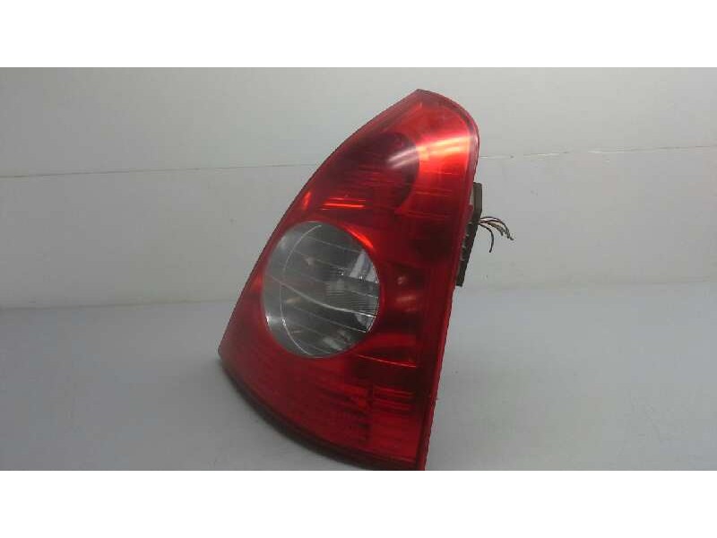 Recambio de piloto trasero derecho para renault clio ii fase ii (b/cb0) authentique referencia OEM IAM 8200917487  