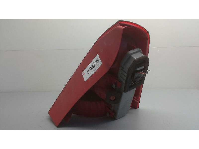 Recambio de piloto trasero izquierdo para renault clio ii fase ii (b/cb0) authentique referencia OEM IAM 8200917488  