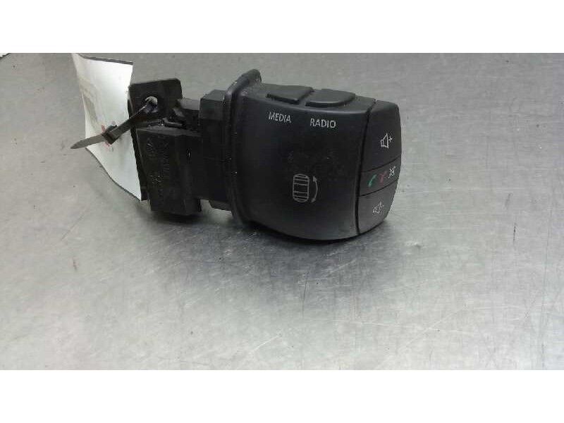 Recambio de mando multifuncion para renault scenic iii grand bose edition referencia OEM IAM   