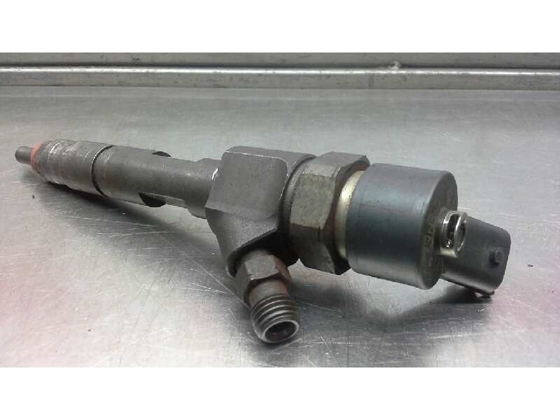 Recambio de inyector para renault kangoo (f/kc0) fairway 4x4 referencia OEM IAM 0445110144  