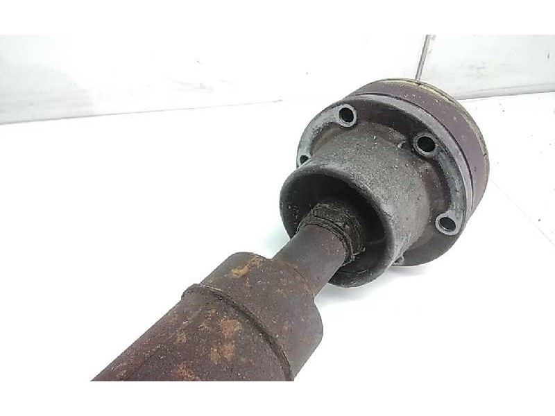 Recambio de transmision central delantera para dodge nitro 2.8 crd referencia OEM IAM P52853365AF  