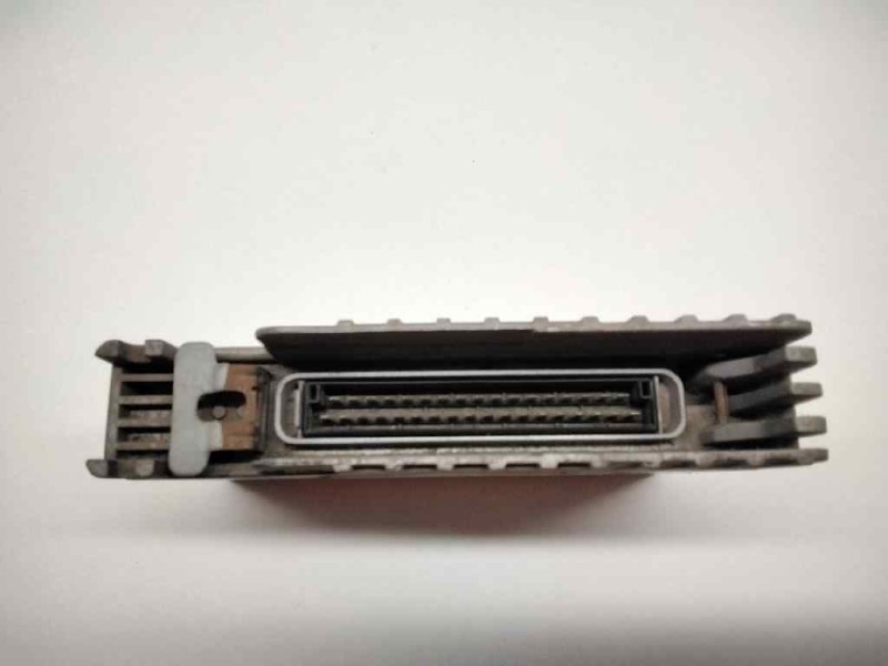 Recambio de centralita abs para ford scorpio berl./turnier referencia OEM IAM 85GG2C013AD  