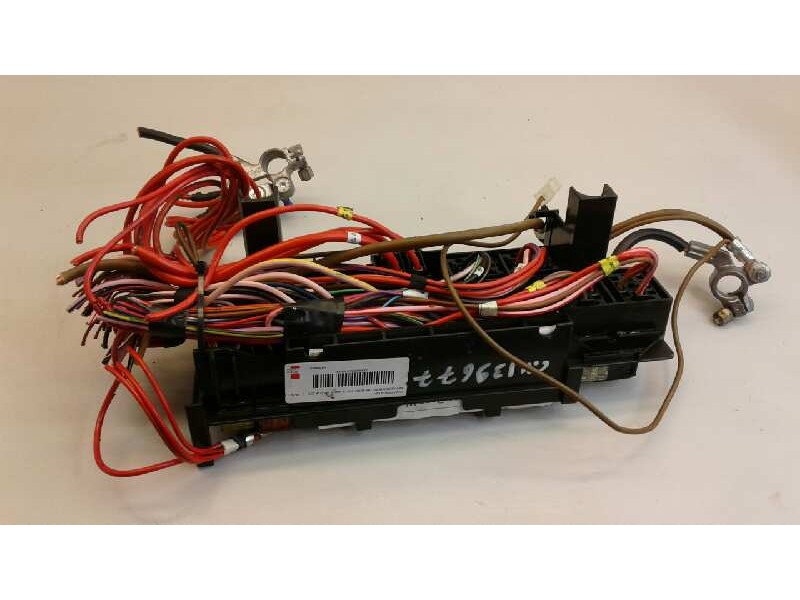 Recambio de caja fusibles para mercedes clase a (w168) 140 (168.031) referencia OEM IAM 0025450901  