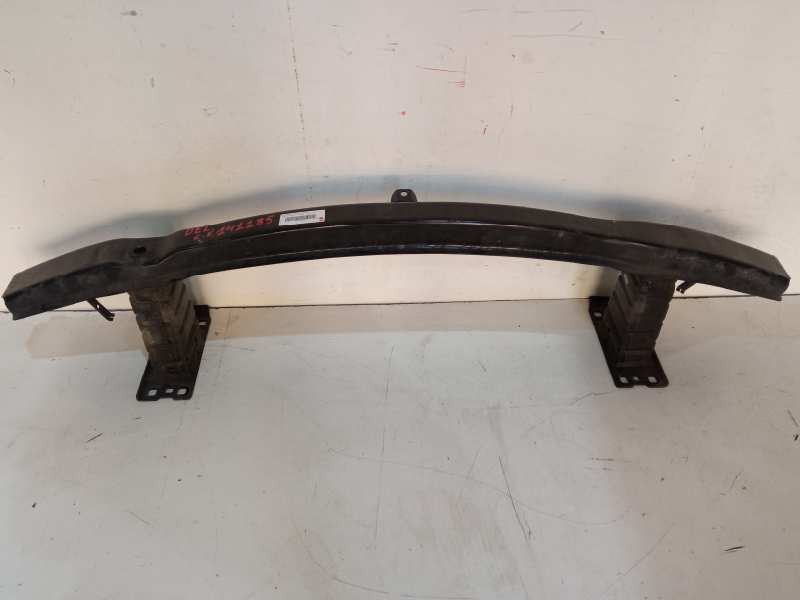 Recambio de refuerzo paragolpes delantero para bmw serie 3 berlina (e90) 320d referencia OEM IAM 51111716645  