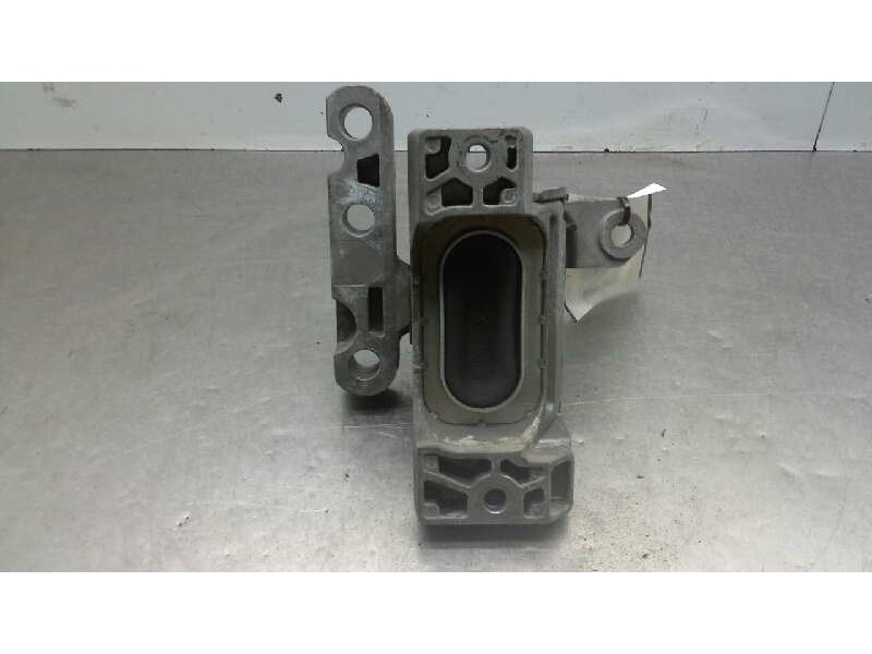 Recambio de soporte motor izquierdo superior para opel vectra c berlina design referencia OEM IAM V04658  