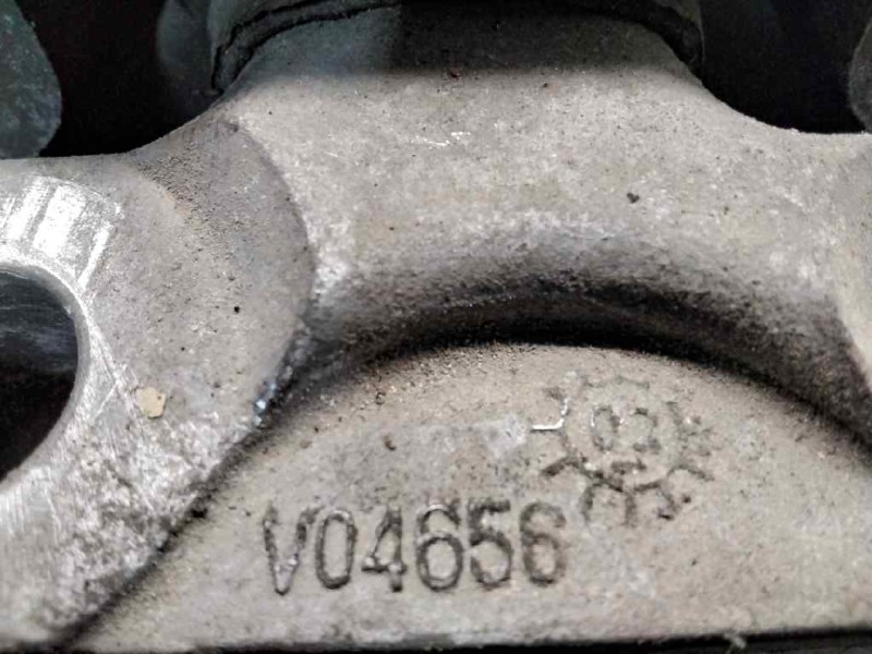 Recambio de soporte motor izquierdo superior para opel vectra c berlina design referencia OEM IAM V04658  
