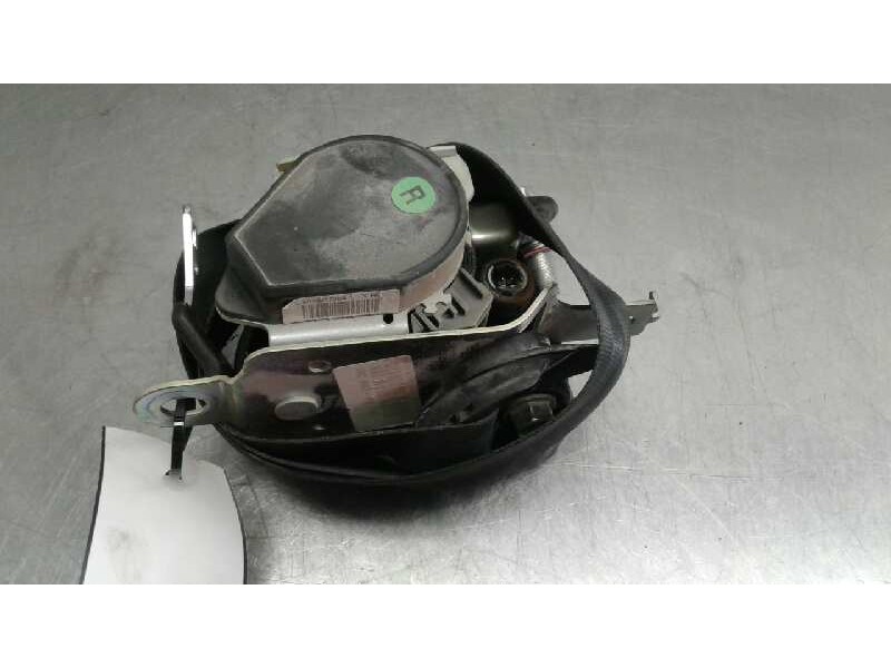 Recambio de cinturon seguridad delantero derecho para kia cee´d 1.6 crdi cat referencia OEM IAM   
