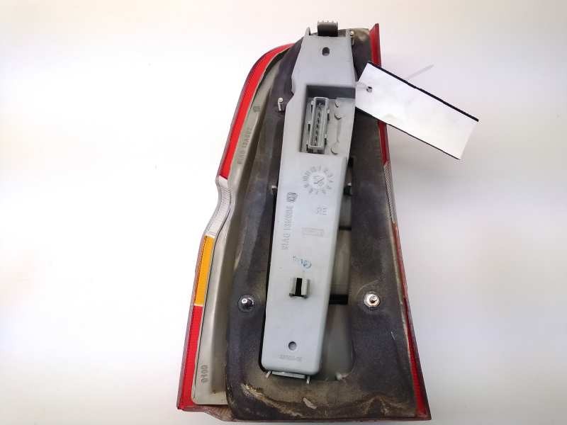 Recambio de piloto trasero derecho para ford escort berl./turnier atlanta berlina referencia OEM IAM 91AG13N004  