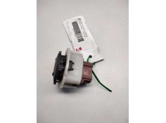 Recambio de mando elevalunas delantero derecho para renault clio iii exception referencia OEM IAM    2