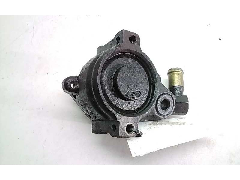 Recambio de bomba servodireccion para ford fiesta berl./courier 1.1 cat referencia OEM IAM   90501