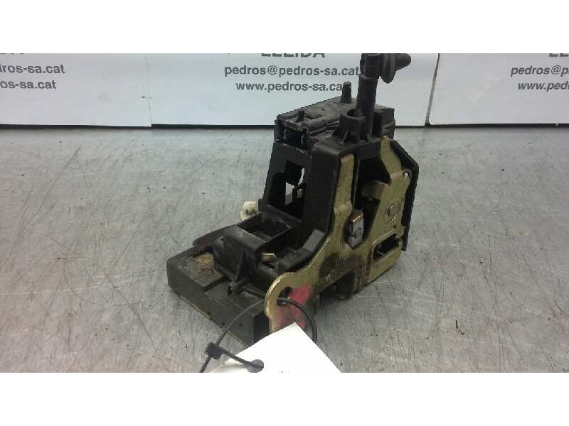 Recambio de cerradura puerta delantera derecha para renault megane i fase 2 berlina (ba0) 1.6 16v century referencia OEM IAM 770