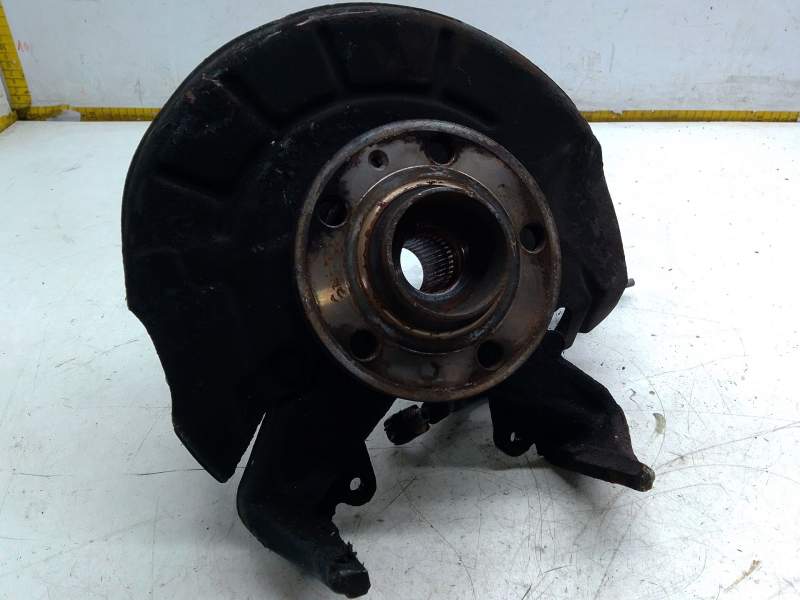 Recambio de mangueta delantera derecha para skoda fabia i (6y2) 1.4 tdi referencia OEM IAM 6Q0407256  