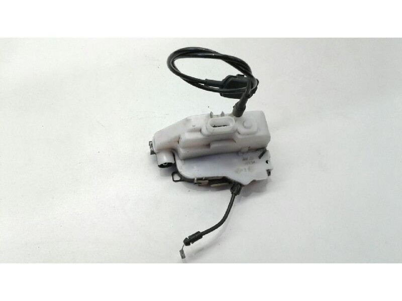 Recambio de cerradura puerta delantera derecha para renault scenic ii i- music referencia OEM IAM 8200119121  