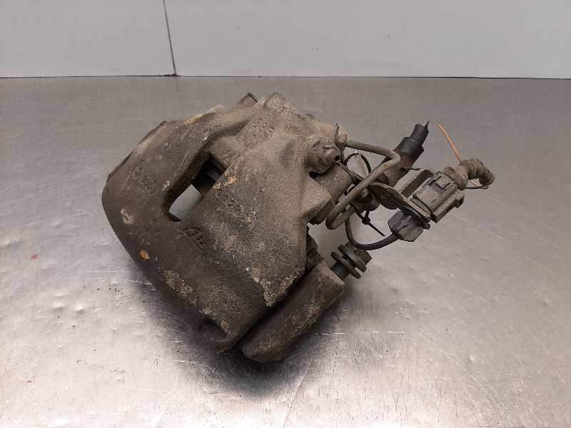 Recambio de pinza freno delantera derecha para audi a4 berlina (8e) 2.0 tdi 16v (103kw) referencia OEM IAM 8E0615124A  