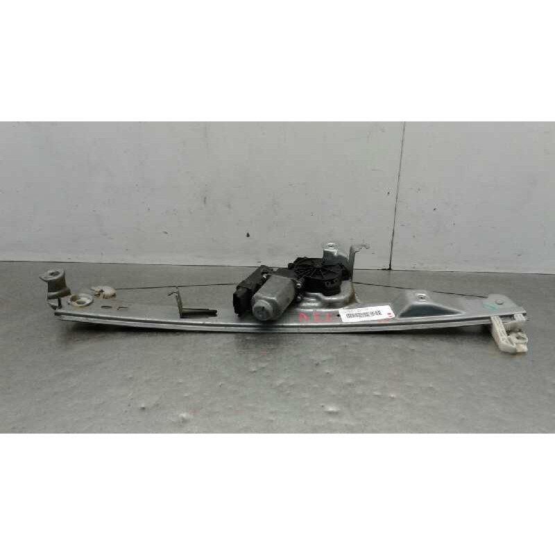 Recambio de elevalunas delantero derecho para renault scenic ii i- music referencia OEM IAM 8200646840  