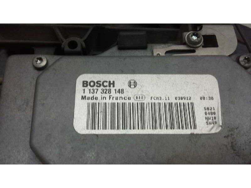 Recambio de electroventilador para mazda 3 berlina (bk) 2.0 sportive kendo referencia OEM IAM 0130303963  